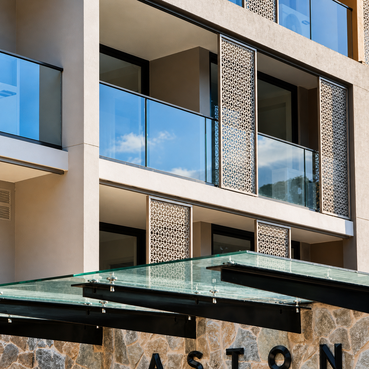 Commercial glass balustrade for Sydney apartments and offices