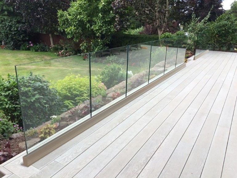 Glass Balustrade For Decks Sydney NSW,🔥Supply & Installation.👍